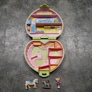 Vintage bluebird polly pocket green heart horses